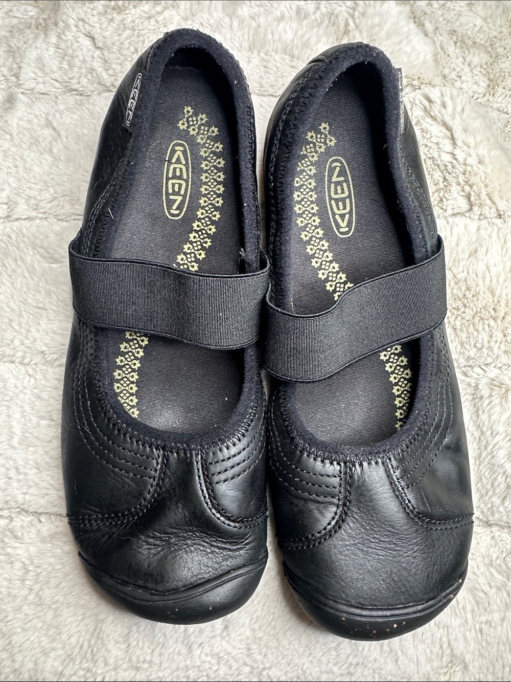 KEEN Sienna Black Leather Mary Jane Style Shoes, 7.5